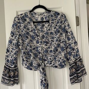 American Eagle Boho short top